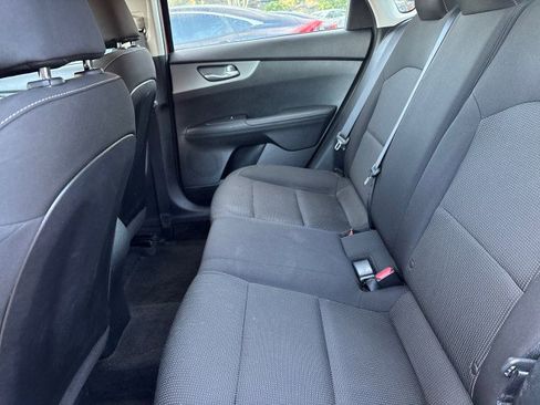 Used 2020 Kia Forte LXS image 11