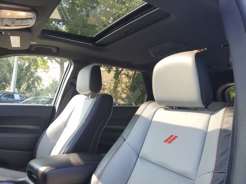 Used 2024 Dodge Durango GT RWD image 26