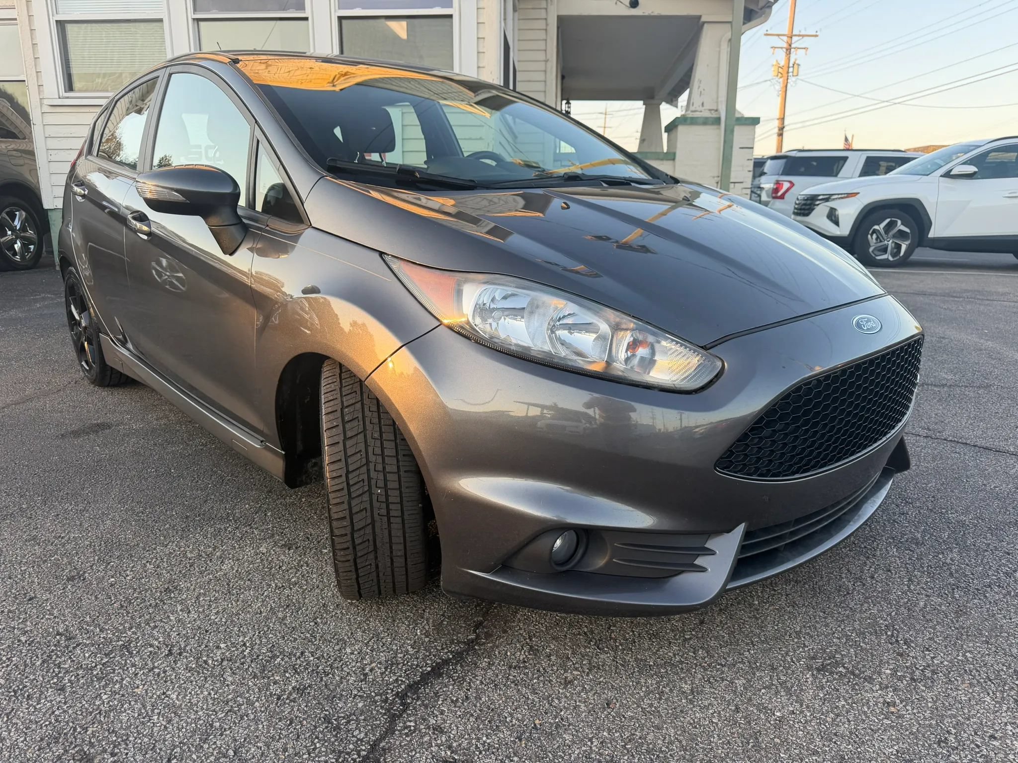 Used 2016 Ford Fiesta ST FWD image 23