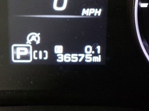 Used 2024 Subaru Crosstrek 2.5i Limited image 19