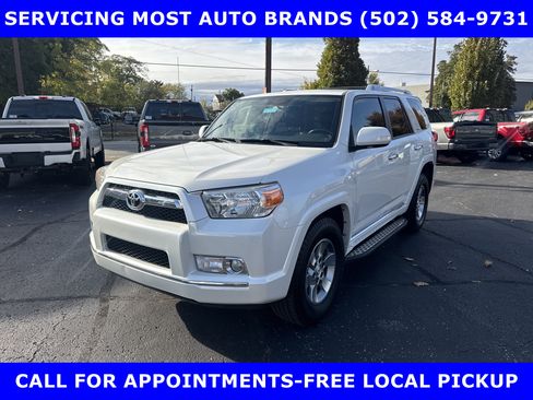 Used 2013 Toyota 4Runner SR5 image 3