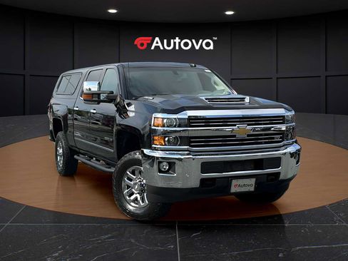 Used 2018 Chevrolet Silverado 2500 LTZ w/ Duramax Plus Package AWD/4WD image 7