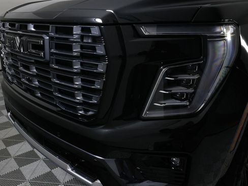 Used 2026 GMC Yukon XL Denali Ultimate AWD/4WD image 44