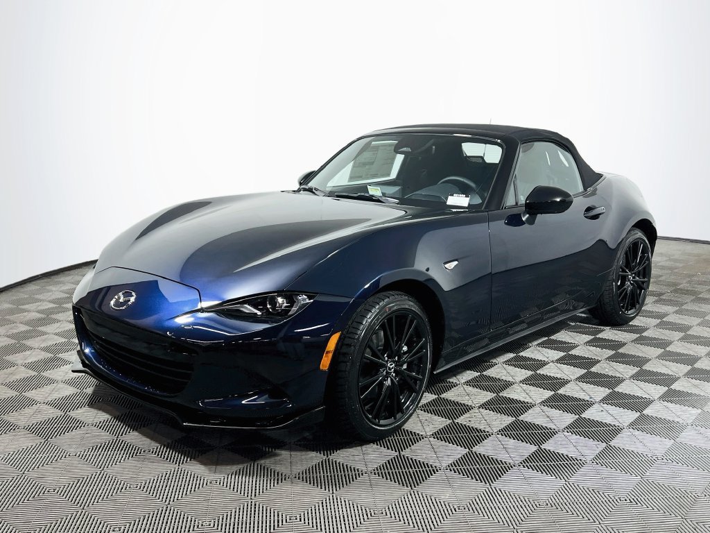 New 2026 MAZDA MX-5 Miata Club w/ Interior Package RWD image 3