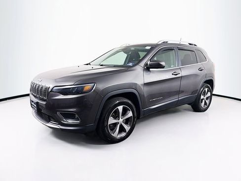Used 2019 Jeep Cherokee Limited AWD/4WD image 3