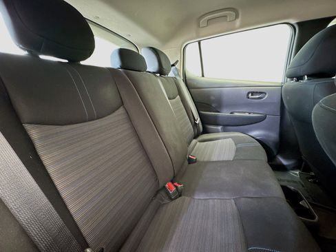 Used 2023 Nissan Leaf S image 16