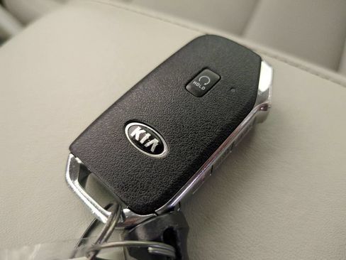 Used 2021 Kia Telluride S FWD image 39