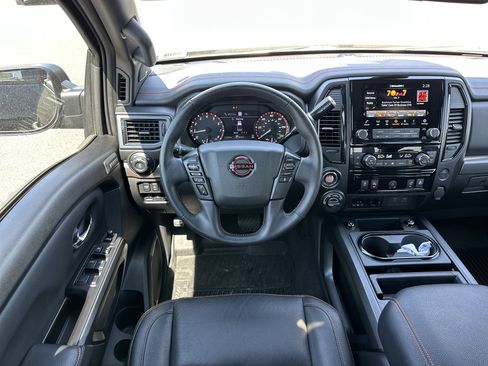 Used 2024 Nissan Titan PRO-4X w/ Pro-4x Convenience Package image 23
