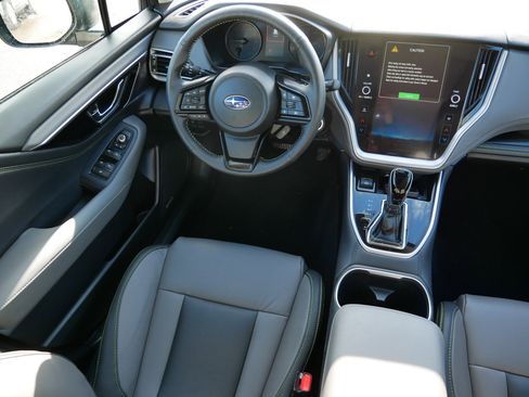 Certified 2025 Subaru Outback Onyx Edition image 9