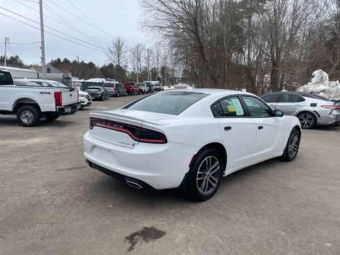 Used 2019 Dodge Charger SXT w/ Plus Group AWD/4WD image 5