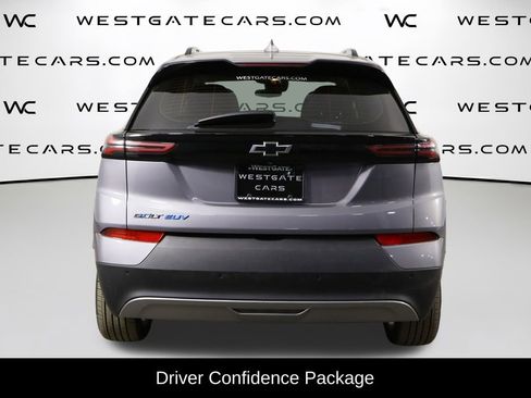 Used 2022 Chevrolet Bolt EUV LT w/ Driver Confidence Package image 4