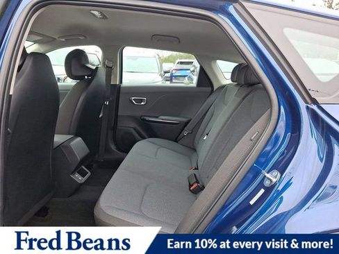 New 2025 Kia K4 LXS image 6