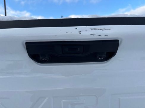 Used 2024 Chevrolet Silverado 1500 LT AWD/4WD image 25