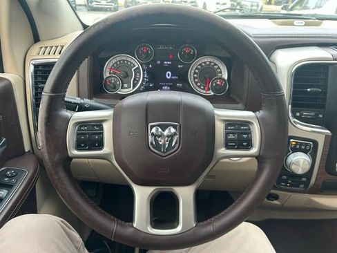 Used 2017 RAM 1500 Laramie w/ Convenience Group AWD/4WD image 23
