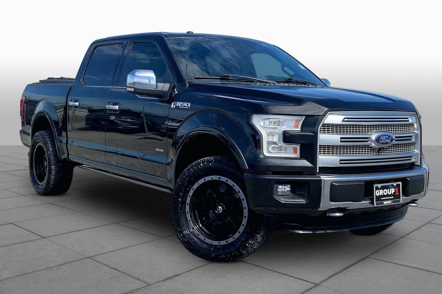 Used 2015 Ford F150 Platinum w/ Equipment Group 701A Luxury AWD/4WD image 3