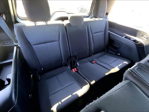 Certified 2021 Ford Expedition XLT image 35