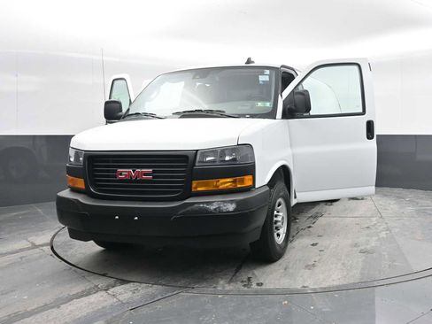 New 2025 GMC Savana 2500 w/ Driver Convenience Package image 38
