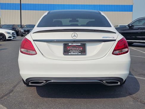 Used 2015 Mercedes-Benz C 300 4MATIC Sedan image 4