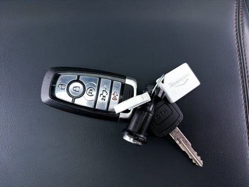 Used 2023 Ford F150 Raptor image 50