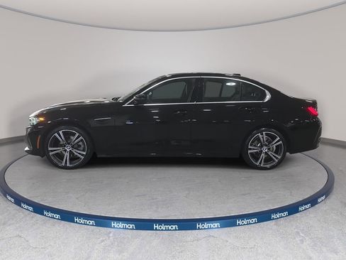 Certified 2024 BMW 330i Sedan w/ Convenience Package image 8