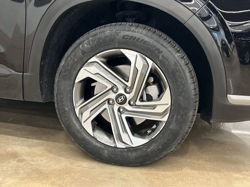 Used 2023 Hyundai Santa Fe SEL image 11