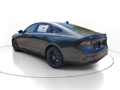 New 2025 Honda Accord SE image 4