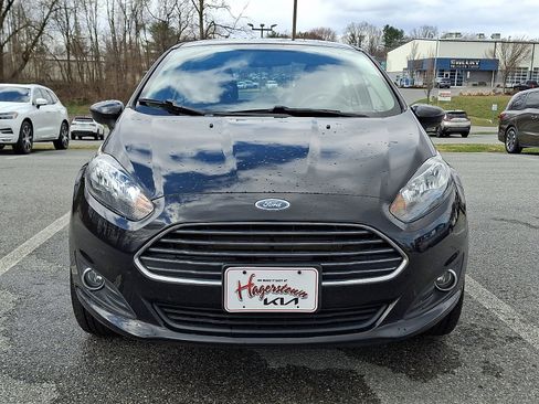 Used 2019 Ford Fiesta SE w/ Equipment Group 201A image 2