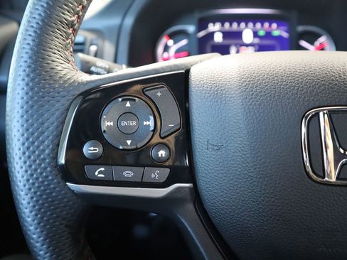 Certified 2024 Honda Passport Black Edition image 11