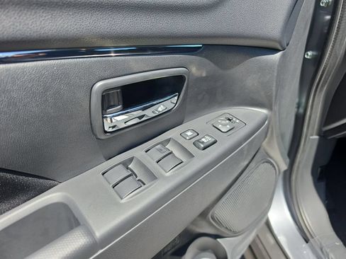 New 2026 Mitsubishi Outlander Sport LE AWD/4WD image 17