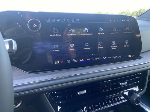 New 2025 Chevrolet Tahoe Premier w/ Sun And Tow Package image 16