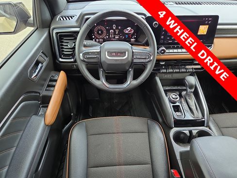 Used 2024 GMC Canyon AT4 AWD/4WD image 11