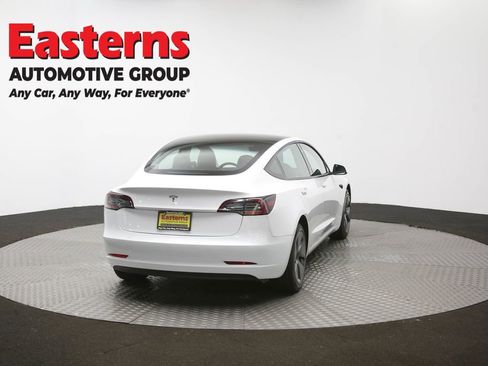 Used 2023 Tesla Model 3 Standard Range image 38