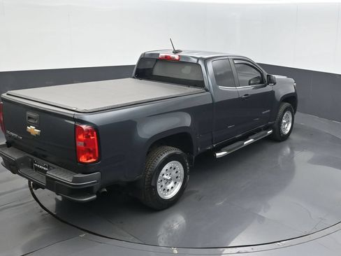 Used 2017 Chevrolet Colorado W/T w/ WT Convenience Package RWD image 12