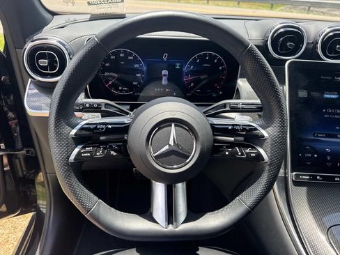 Used 2026 Mercedes-Benz GLC 300 image 22