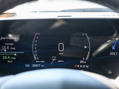 Used 2024 Cadillac XT4 Premium Luxury image 12