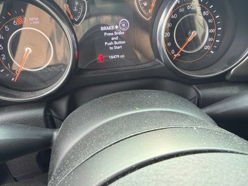Used 2023 Jeep Wrangler Sport AWD/4WD image 6