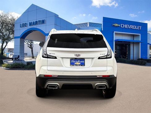 Used 2023 Cadillac XT4 Premium Luxury w/ Technology Package image 6