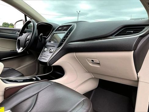 Used 2018 Lincoln MKC Reserve AWD/4WD image 14
