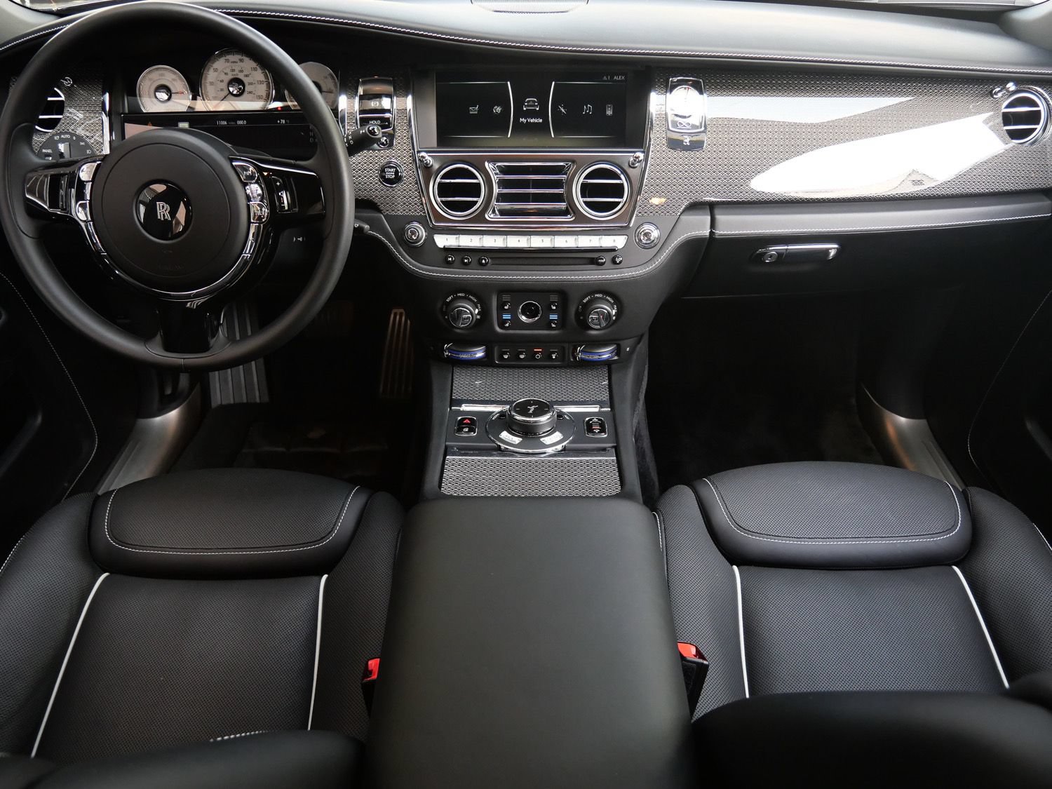 Used 2019 Rolls-Royce Ghost RWD image 4