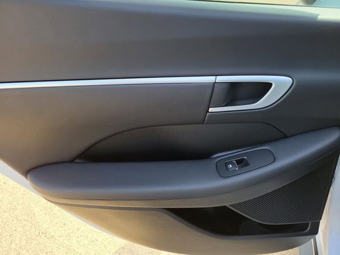 New 2026 Hyundai Sonata Blue FWD image 9