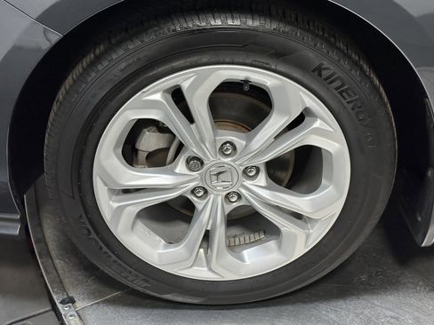 Used 2024 Honda Accord LX image 18