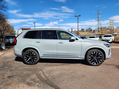 New 2026 Volvo XC90 T8 Ultra w/ Protection Package Premier image 23