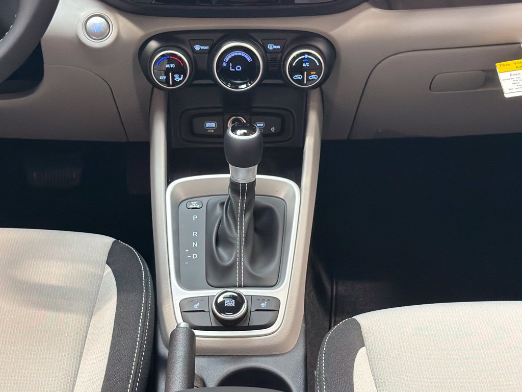 New 2026 Hyundai Venue SEL FWD image 17