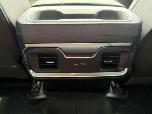 Used 2023 Chevrolet Silverado 1500 LTZ AWD/4WD image 27