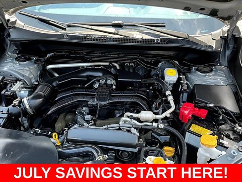 Used 2025 Subaru Forester Premium AWD/4WD image 39