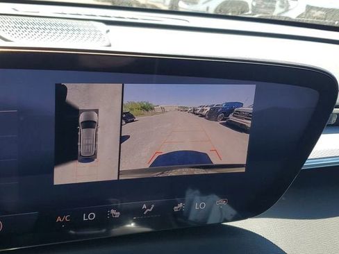 New 2026 Buick Enclave Sport Touring w/ Power Package FWD image 22