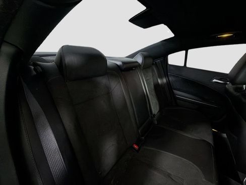 Used 2017 Dodge Charger R/T Scat Pack RWD image 27
