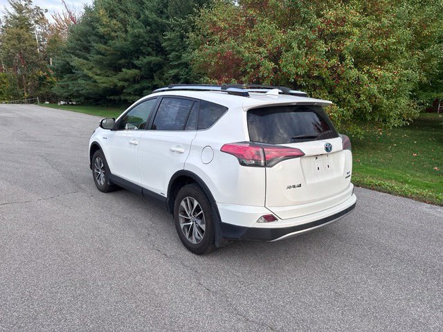 Used 2016 Toyota RAV4 XLE AWD/4WD image 5
