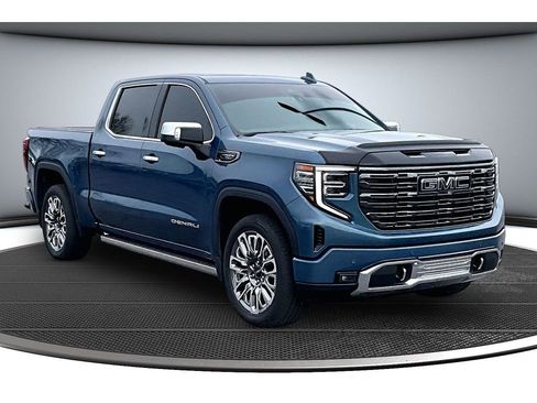 Used 2025 GMC Sierra 1500 Denali Ultimate image 2