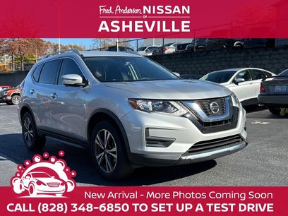 Used 2019 Nissan Rogue SV w/ Premium Package